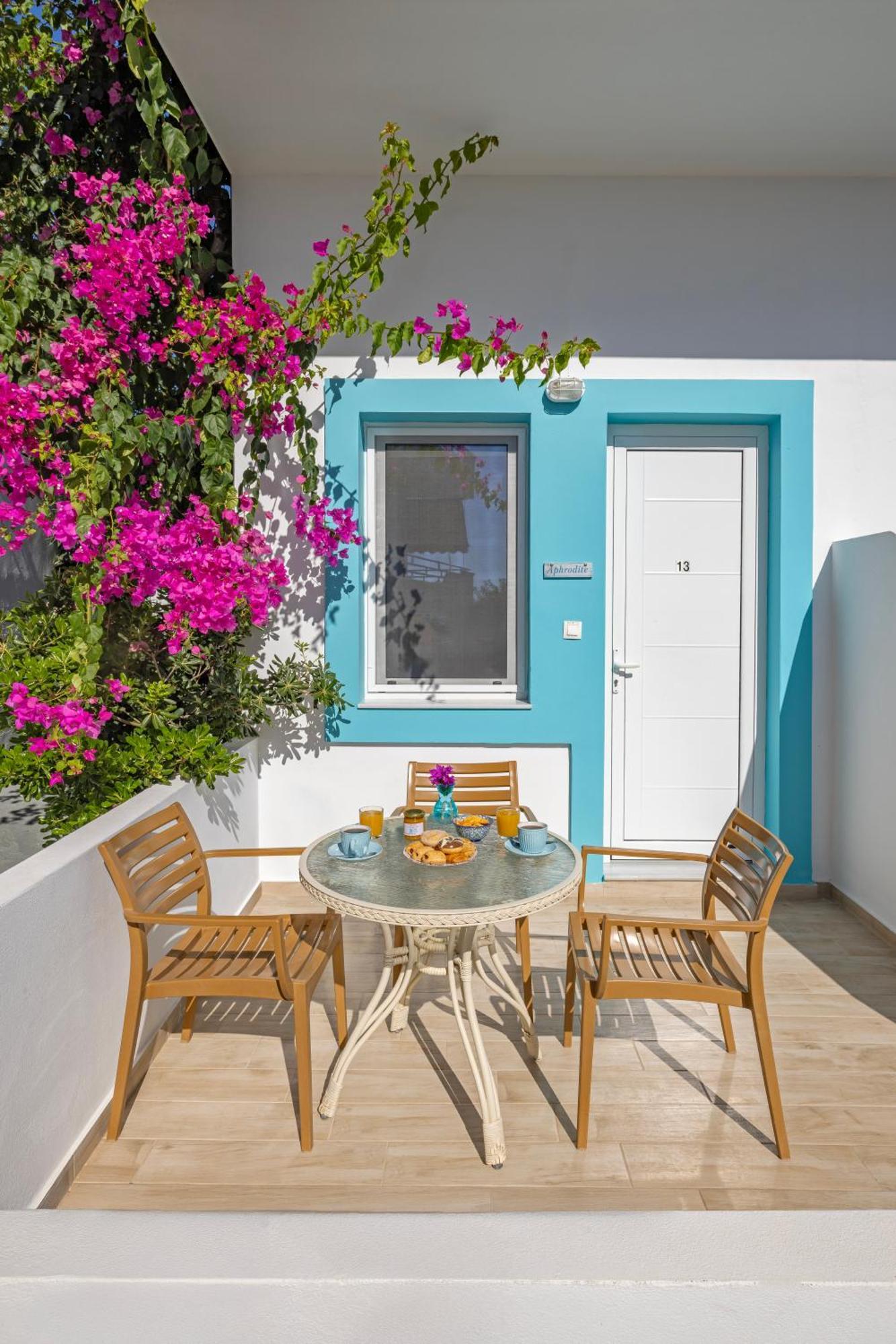 Haraki Mare Studios Beach Front מראה חיצוני תמונה